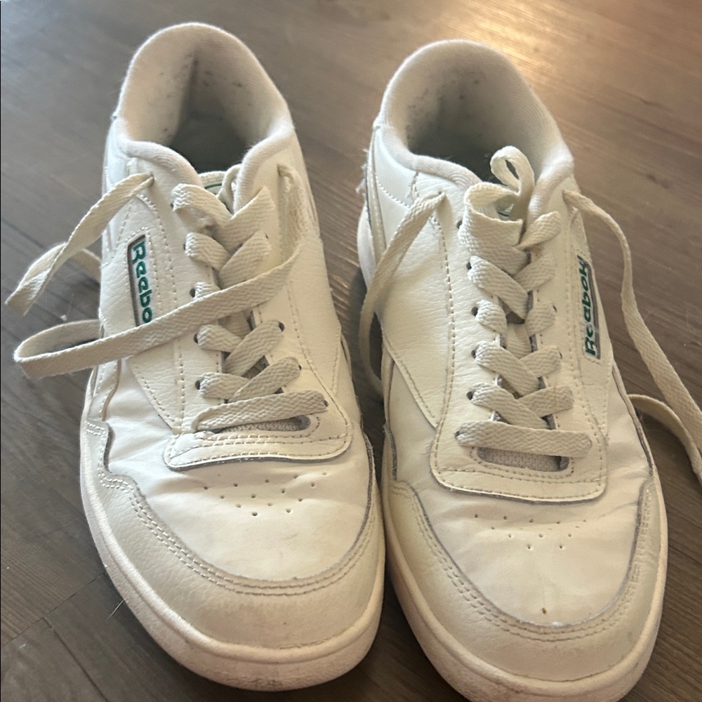 Reebok Women's Cream Sneakers